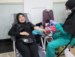 Staf dan Pejabat Kemenpora Antusias Ikuti Kegiatan Bhakti Sosial Donor Darah Peringati HUT Kemerdekaan RI ke-78