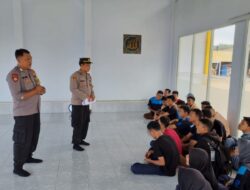 Panit Binmas Dan Bhabinkamtibmas Polsek Cikijing Sosialisasikan Penjaringan Pembinaan Calon Polisi tahun 2023-2024.