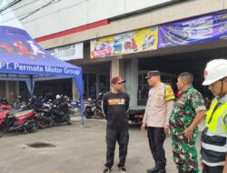 Sinergitas, Bhabinkamtibmas Dan Bhabinsa Sambang Warga Desa Binaannya