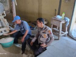 Bhabinkamtibmas Polsek Palasah Terjun Langsung, Sambangi Pemilik Pabrik Penggilingan Padi di Desa Palasah