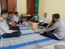 Bhabinkamtibmas dan Babinsa Sinergi, Sambangi Warga dan Sampaikan Imbauan Kamtibmas di Desa Sindanghaji