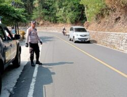 Ps. Panit Samapta lll Polsek Cikijing Laksanakan Patroli Di Jalur Rawan Laka Lantas.