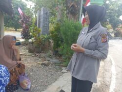 Senyum Warga Menyinari Kunjungan Polwan Bhabinkamtibmas Polsek Sukahaji