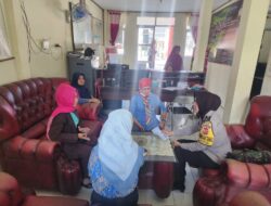 Polwan Bhabinkamtibmas Gelar Dialog dengan Perangkat Kelurahan dan Warga Kelurahan Tarikolot