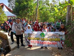 Polisi Amankan Kegiatan Jalan Santai Memperingati HUT RI ke-78 di Desa Banjaran, Maja