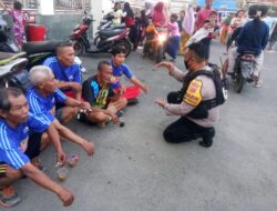 Bripka Roy Ronal, Bhabinkamtibmas Polsek Majalengka Kota, Teruskan Pesan Kamtibmas melalui Sambang Silaturahmi dengan Warga