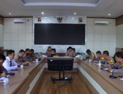 Berikan Motivasi Dalam Bertugas, Kapolres Majalengka Berikan Arahan kepada Pejabat Utama dan Kapolsek Jajaran