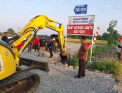 Langkah Tegas Pemkab Indramayu, Turunkan Alat Berat Tutup Akses Proyek Pertamina yang Membandel