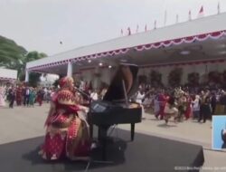 Bawakan Lagu Rungkad, Putri Ariani Bikin Undangan di Istana Berjoget