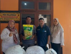 Pemdes Cikoneng Menerima Bantuan Benih Padi Inpari 32 dari Dinas Pertanian Kab. Majalengka