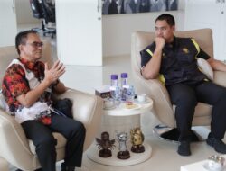 Menpora Dito Terima Audiensi Pembina Yayasan Olahraga Sulawesi Selatan Terkait Stadion Andi Mattalatta