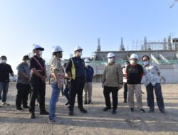 Tinjau Proyek Bandara dan Stadion Kediri, Menpora Dito Dorong Pembangunan Infrastruktur Olahraga