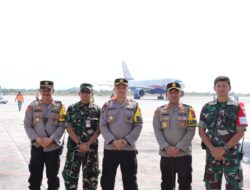 Kapolres Majalengka Pantau Kedatangan Pesawat Kenegaraan Kanada di Bandara Kertajati dalam Rangka KTT ASEAN Summit ke-43