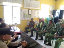 Sinergitas TNI-Polri, Melakukan Pembinaan Terhadap Satgas Linmas di Desa Liangjulang