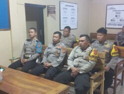 Jalin Komunikasi Dua Arah, Kapolsek Sindangwangi Pimpin Kegiatan Arahan