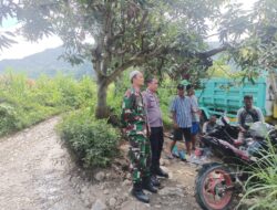 Sinergitas TNI-Polri Terjalin Lewat Kegiatan Sambang Warga di Kelurahan Munjul