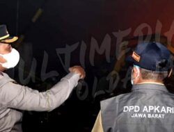 Polres Cirebon Kota Bantu Padamkan Kebakaran Lahan TPA Kopi Luhur