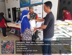 742 KPM Desa Heuleut, Terima Bantuan Beras 10 Kg dari Badan Pangan Nasional