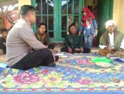 Bhabinkamtibmas Polsek Sindangwangi Sambangi Kediaman Tokoh Agama untuk Tingkatkan Kemitraan dengan Masyarakat
