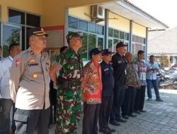 Kapolsek Jatiwangi Menghadiri Apel Siaga Pemilu 2024 Tingkat Kecamatan Jatiwangi