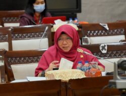 Anis Byarwati Minta Kaji Ulang Penjaminan APBN untuk Proyek Kereta Cepat