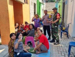 Babinsa Kelurahan Tipes adakan Komsos dengan warga binaan