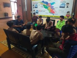 Cegah Tawuran, Polsek Jatiwangi Amankan Siswa Sekolah Saat Nongkrong Sepulang Sekolah