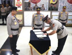 Kapolda Aceh Serahkan Jabatan Wakapolda kepada Kombes Armia Fahmi