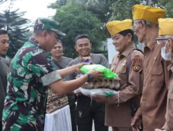 Kodim 0208/Asahan Gelar Jumat Berkah Dengan Memberikan Santunan