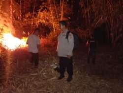 Polsek Cibiuk Polres Garut Cek TKP Kebakaran Lahan Kebun Bambu