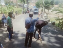 Respon Cepat Polisi Bantu Pengendara Korban Lakalantas