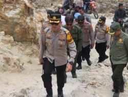 Kapolres Garut Terjunkan Personil Gabungan Antisipasi Kebakaran Hutan Di Gunung Papandayan