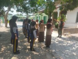 Cetak Kedisiplinan Generasi Muda, Babinsa Latih PBB