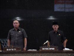 Pemandangan Umum Fraksi DPRD Terhadap 2 Raperda