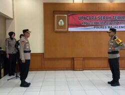 Kapolres Majalengka Pimpin Upacara Serah Terima Jabatan Kapolsek Kertajati dan Kapolsek Ligung