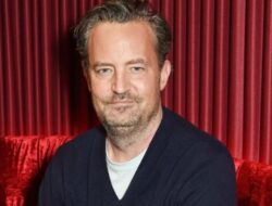 Lima Hari Sebelum Meninggal, Aktor Matthew Perry Bagikan Foto Bersantai