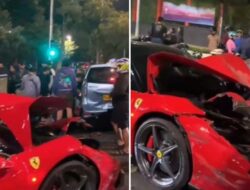 Tabrak Lima Kendaraan di Bundaran Senayan, Sopir Ferrari Diamankan Polisi