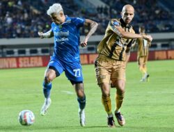 Risto Mitrevski Ingin Gugurkan Rekor Tak Terkalahkan Persib