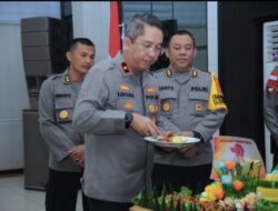 Wakapolda Kalbar Turut Saksikan Zoom Syukuran HUT Humas Polri Ke-72