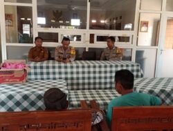 Polsek Sumberjaya Berbagi Kebaikan dengan Pemberian Sembako Kepada Warga Kurang Mampu