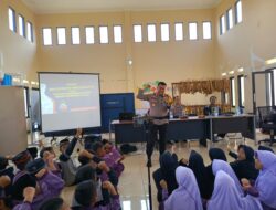Kapolsek Cikijing Sambangi Sekolah, Beri Edukasi Anti Bullying Kepada Siswa Sekolah Dasar.