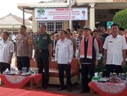 Kapolsek Jatiwangi Dampingi Bupati Majalengka Dalam Kegiatan Rembug Desa Perluasan Kesempatan Kerja melalui Program Padat Karya di Desa Pinangraja