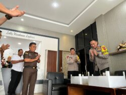 Kapolres Majalengka Dapat Kejutan Spesial di Hari Ulang Tahun yang ke-41 dari Kajari Majalengka