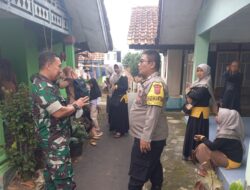 Bhabinkamtibmas dan Babinsa Aktif Keliling Kampung, Wujud Sinergi Polisi dan TNI di Desa Salagedang