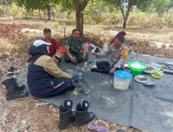 Bhabinkamtibmas dan Babinsa Sambangi Warga Desa Karayunan, Kegiatan Sambang untuk Tingkatkan Kemanan dan Ketertiban