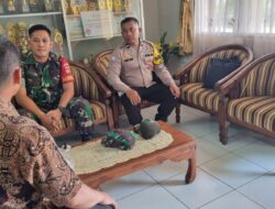 Ada Apa Pagi – Pagi SDN Kawatan Di Datangi Babinsa, Inilah Kronologinya