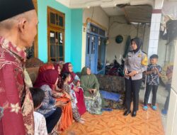 Briptu Inten Rihhadatul ‘Aisy Sambangi Warga Desa Cikoneng dalam Upaya Ciptakan Kondisi Aman dan Humanis