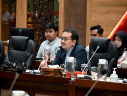 Dukung Perbaikan Kualitas Pendidikan Indonesia, Komisi X Terima Aspirasi UNP dan BEM SI