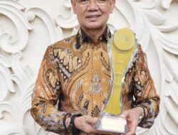Bupati dapat Penghargaan atas Inovasi Program ” Quick Respon Majalengka Raharja 112″