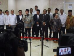 Upaya DPR Berhasil Turunkan Biaya Haji 2024, Lebih Rendah Rp11,6 Juta dari Usulan Menag